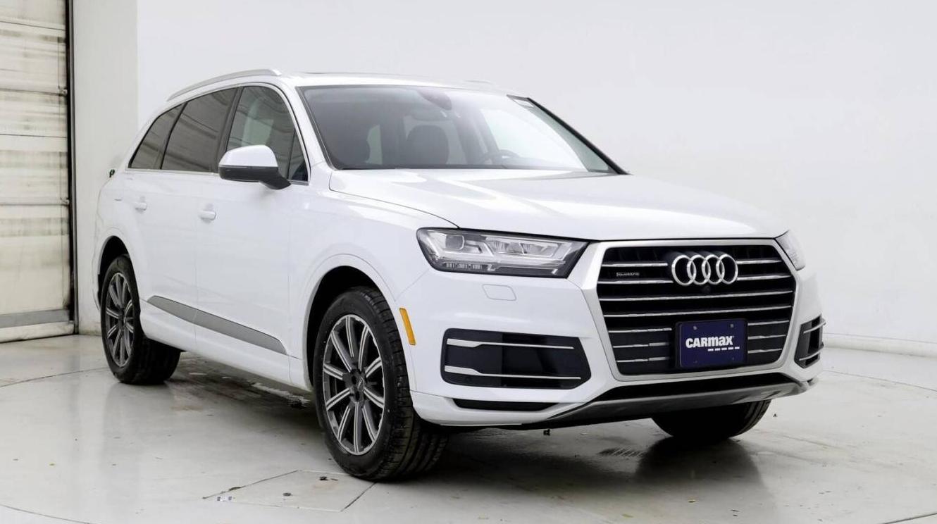 AUDI Q7 2019 WA1LHAF75KD024090 image