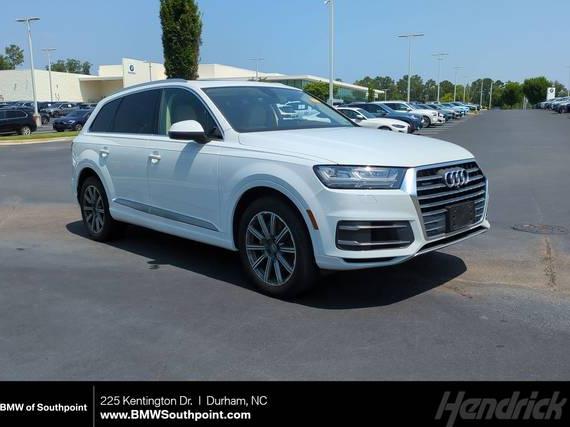 AUDI Q7 2019 WA1LAAF70KD040671 image