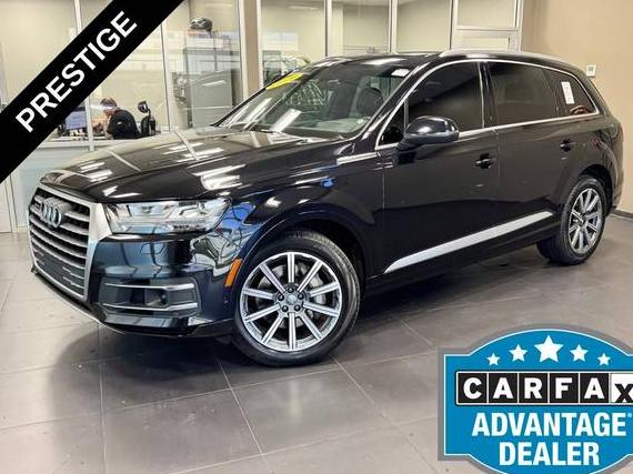 AUDI Q7 2019 WA1VAAF70KD022082 image