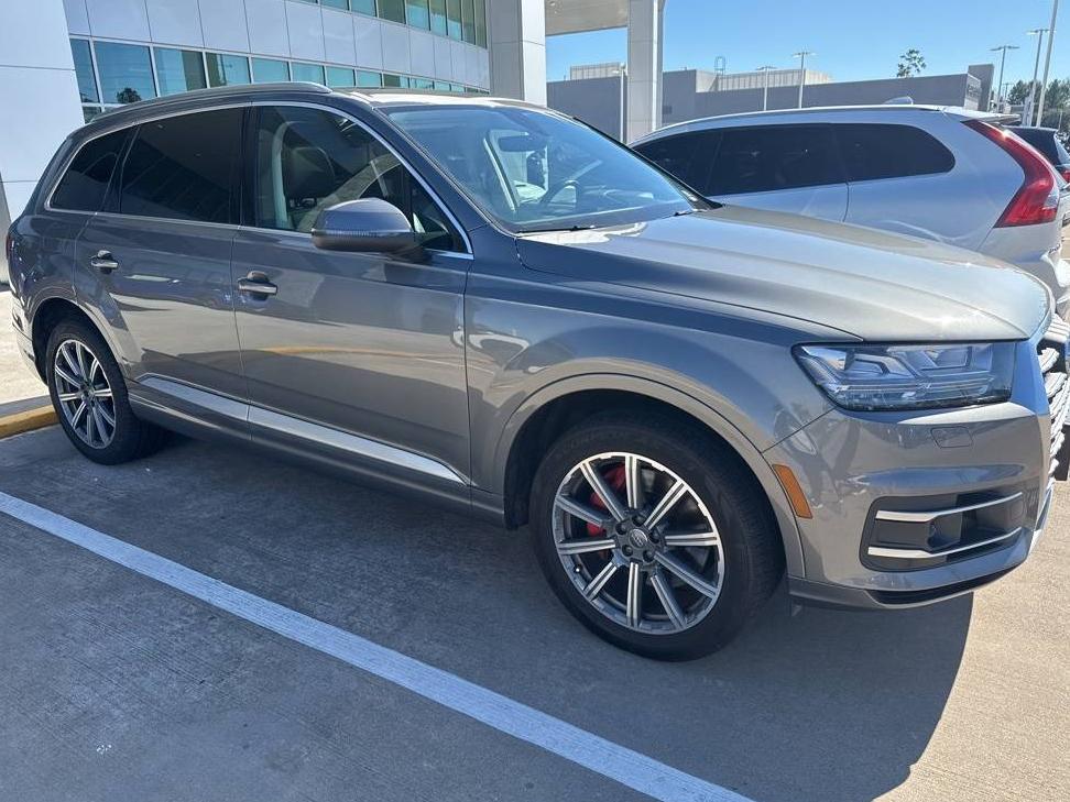 AUDI Q7 2018 WA1VAAF78JD027982 image