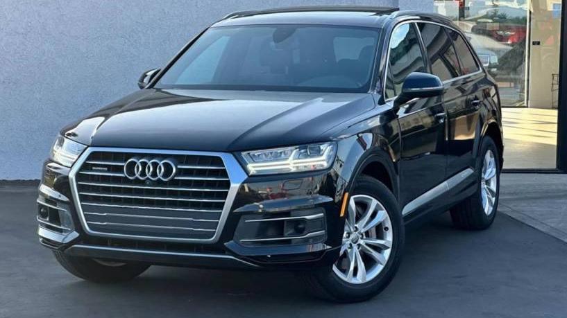 AUDI Q7 2018 WA1LAAF78JD007447 image