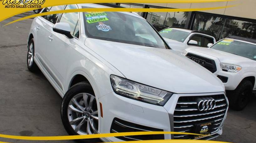 AUDI Q7 2018 WA1LAAF77JD015748 image