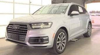 AUDI Q7 2018 WA1VAAF70JD019004 image