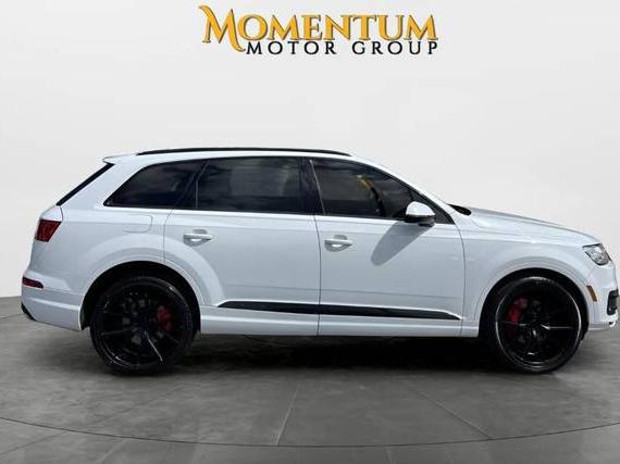 AUDI Q7 2018 WA1LHAF74JD040280 image