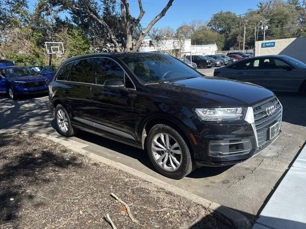 AUDI Q7 2018 WA1LAAF75JD048747 image