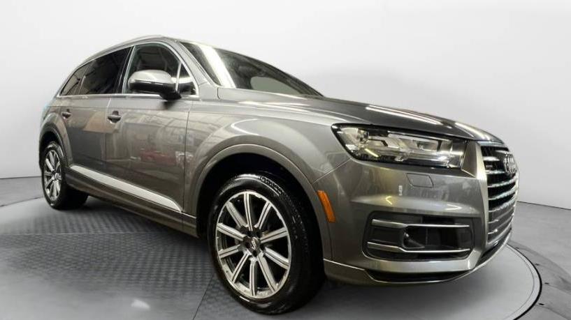 AUDI Q7 2018 WA1LHAF7XJD026982 image