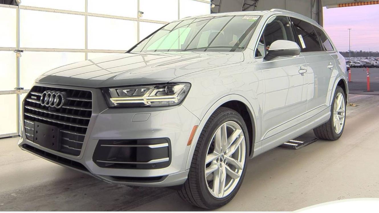 AUDI Q7 2018 WA1VAAF72JD039139 image