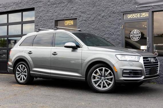 AUDI Q7 2018 WA1LAAF70JD024274 image