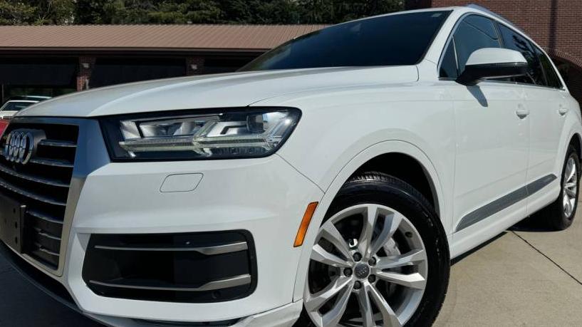 AUDI Q7 2018 WA1LAAF77JD017080 image