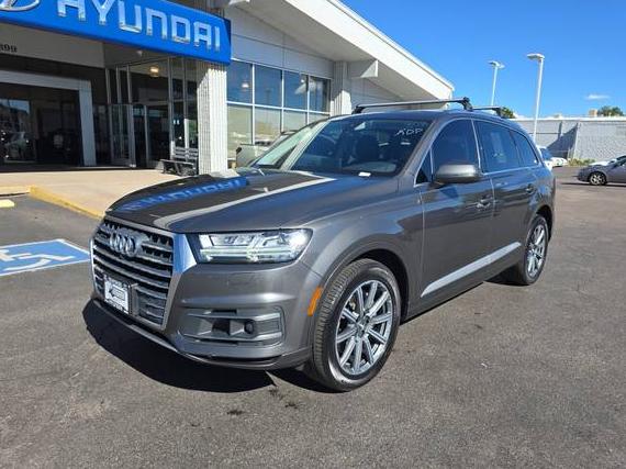 AUDI Q7 2018 WA1LABF76JD032112 image