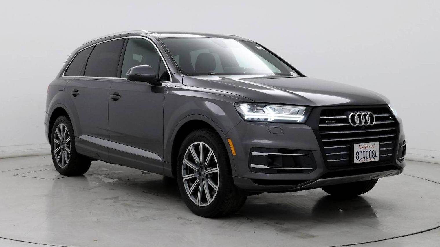 AUDI Q7 2018 WA1LHAF7XJD038856 image