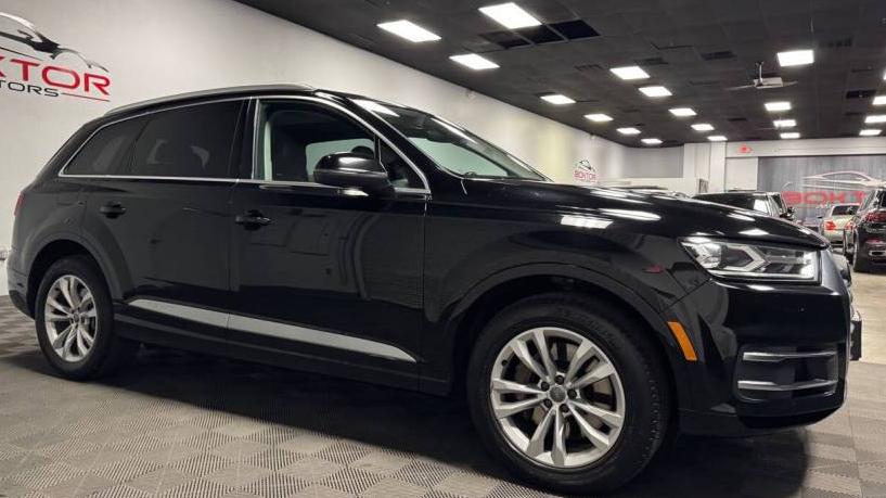 AUDI Q7 2018 WA1LAAF75JD037022 image