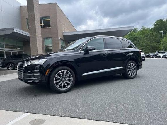 AUDI Q7 2018 WA1VAAF74JD053530 image