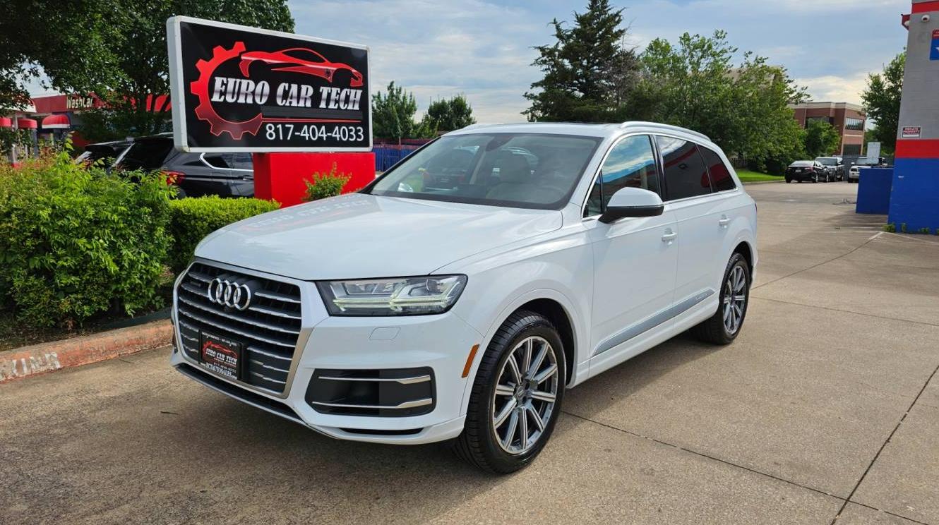 AUDI Q7 2018 WA1LAAF71JD038751 image