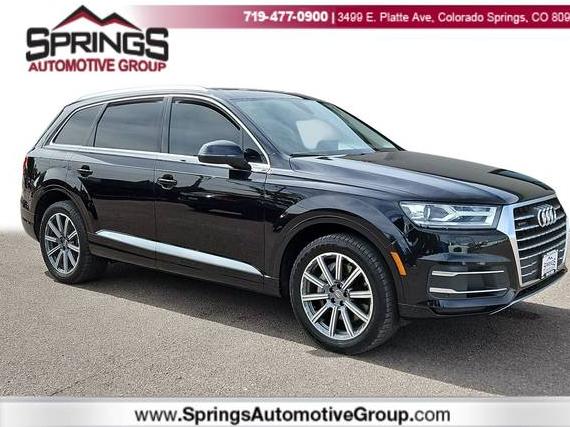 AUDI Q7 2018 WA1LHAF70JD028658 image