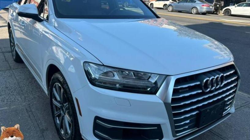 AUDI Q7 2018 WA1LAAF76JD037112 image