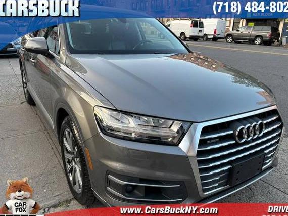 AUDI Q7 2018 WA1VAAF71JD024213 image