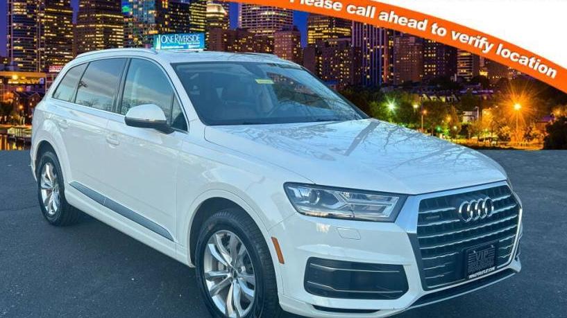 AUDI Q7 2018 WA1LAAF73JD018694 image