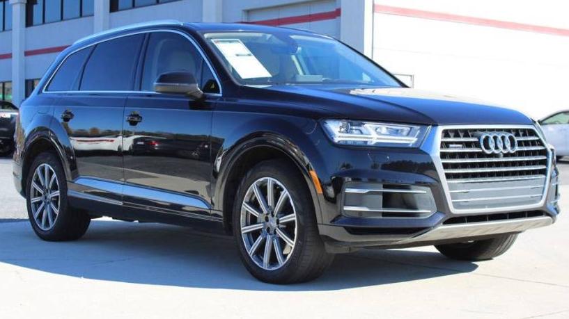 AUDI Q7 2018 WA1VAAF78JD048508 image