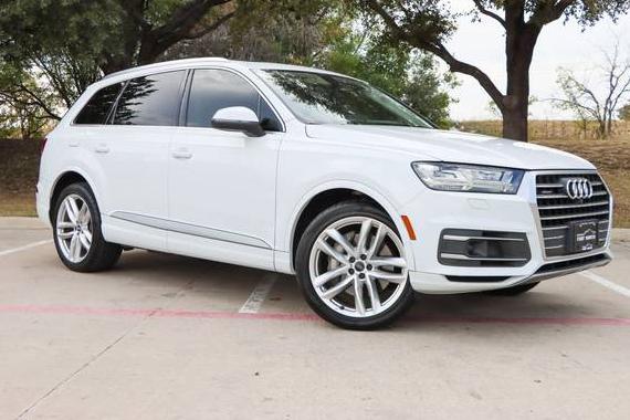 AUDI Q7 2018 WA1VAAF79JD009880 image