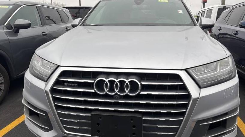 AUDI Q7 2018 WA1VAAF73JD024780 image