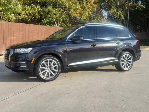AUDI Q7 2018 WA1VAAF70JD015793 image