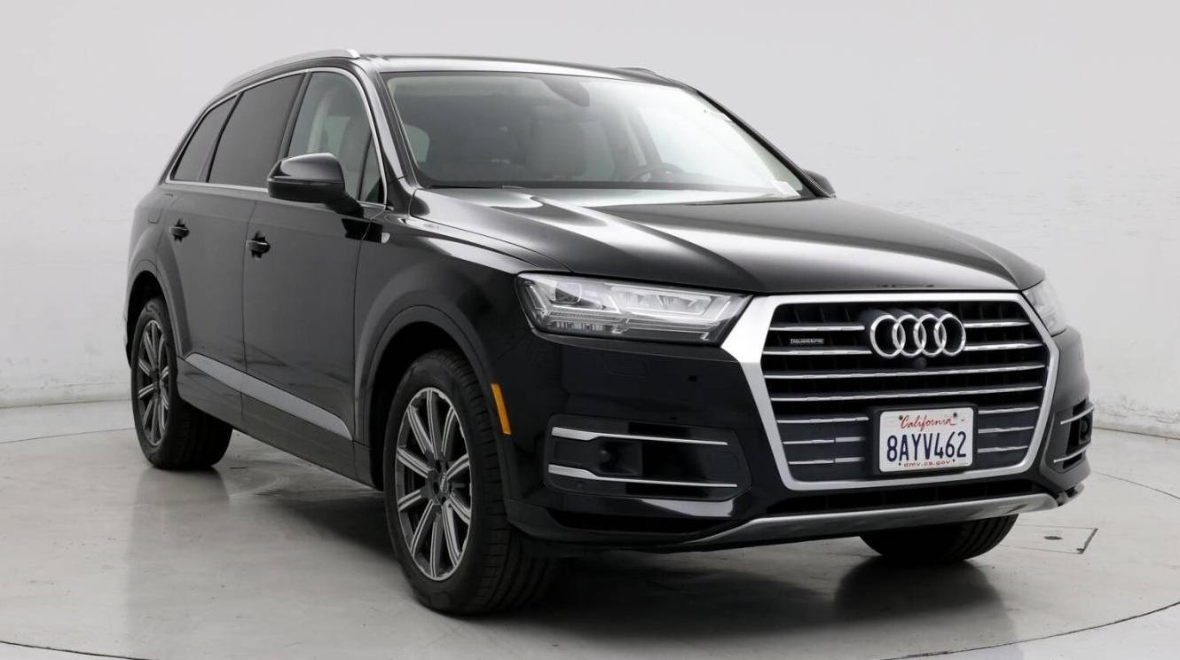 AUDI Q7 2018 WA1LAAF7XJD005795 image