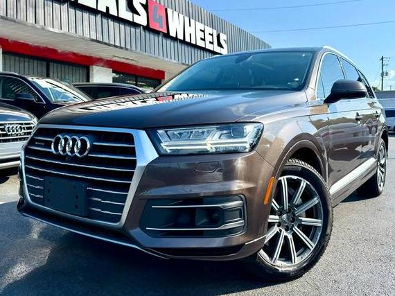 AUDI Q7 2018 WA1LAAF79JD007182 image