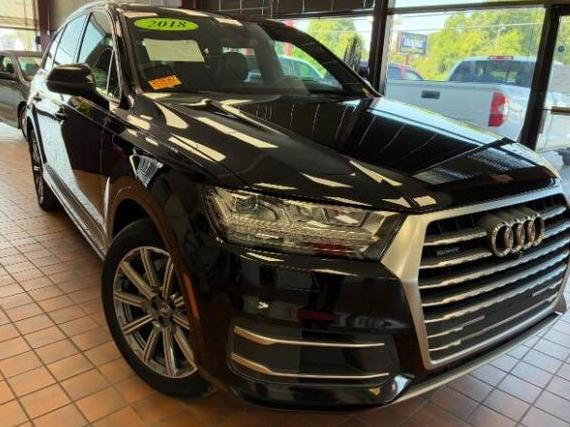 AUDI Q7 2018 WA1LHAF72JD050810 image