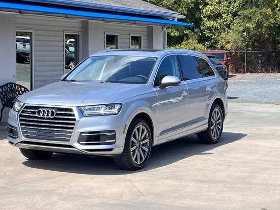 AUDI Q7 2018 WA1LAAF76JD052743 image
