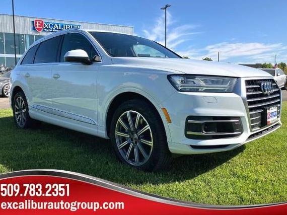 AUDI Q7 2018 WA1LAAF72JD025233 image