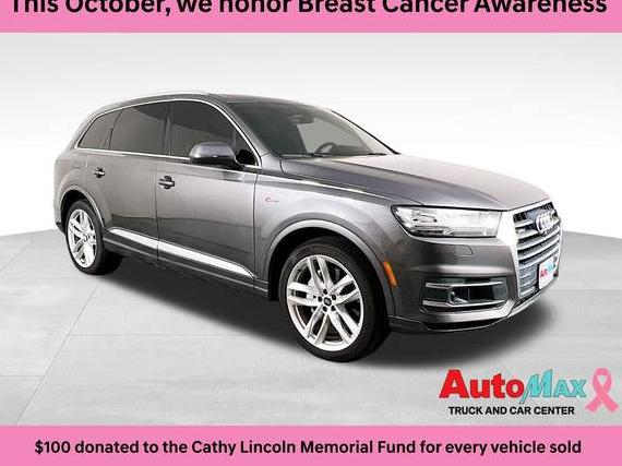 AUDI Q7 2018 WA1VAAF70JD033520 image