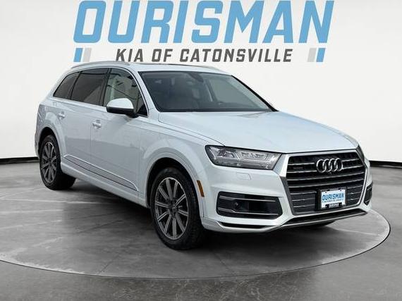 AUDI Q7 2018 WA1VAAF78JD051022 image
