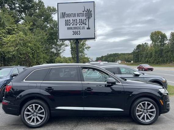 AUDI Q7 2018 WA1VAAF72JD013494 image