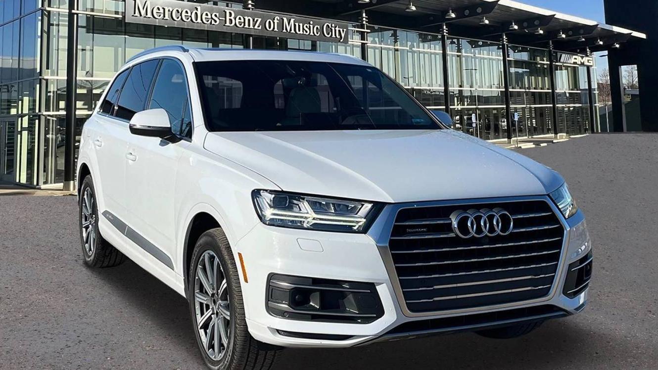 AUDI Q7 2018 WA1LHAF70JD032709 image