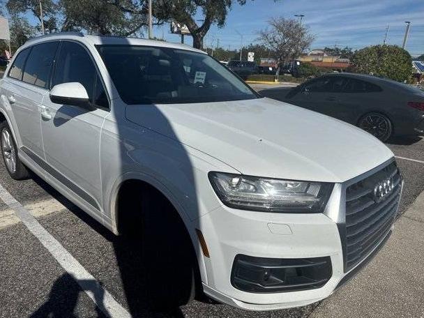 AUDI Q7 2018 WA1VAAF78JD019431 image