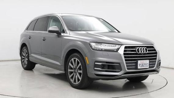 AUDI Q7 2018 WA1LAAF71JD001134 image