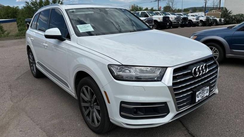 AUDI Q7 2018 WA1LHAF75JD035962 image