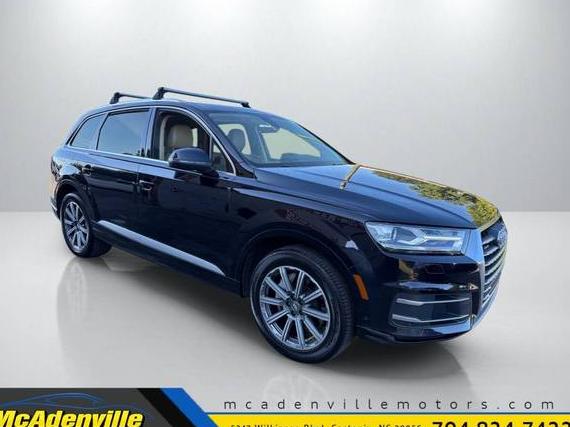 AUDI Q7 2018 WA1LHAF79JD040114 image
