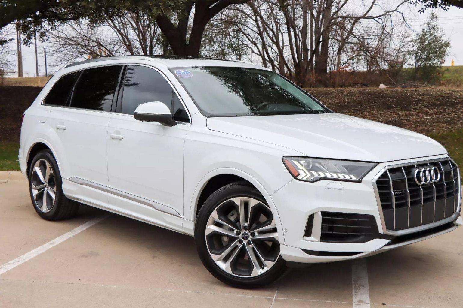 AUDI Q7 2021 WA1LXAF7XMD041988 image