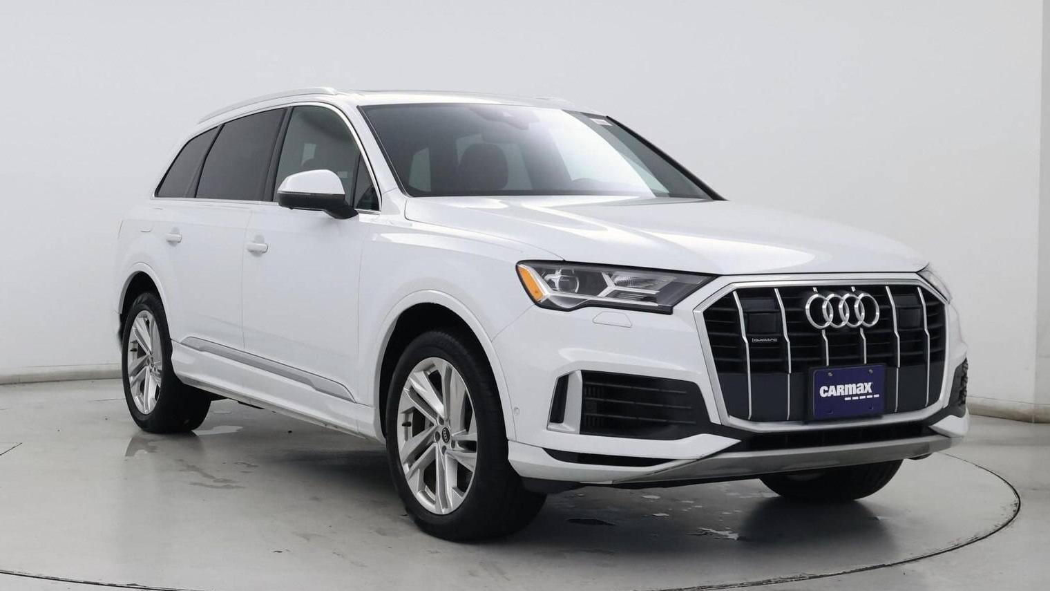 AUDI Q7 2021 WA1LXAF76MD036903 image
