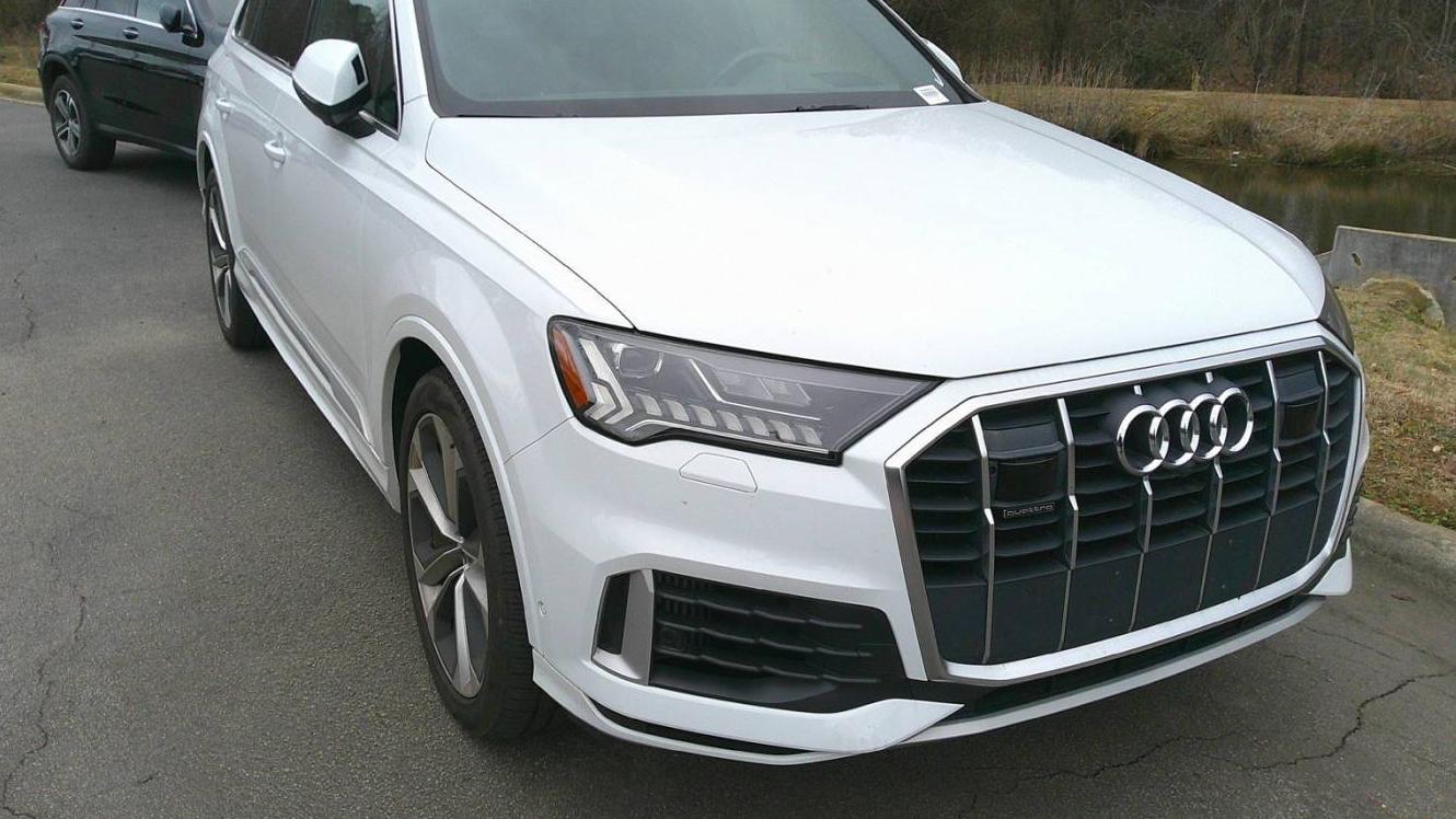 AUDI Q7 2021 WA1VXAF77MD032867 image