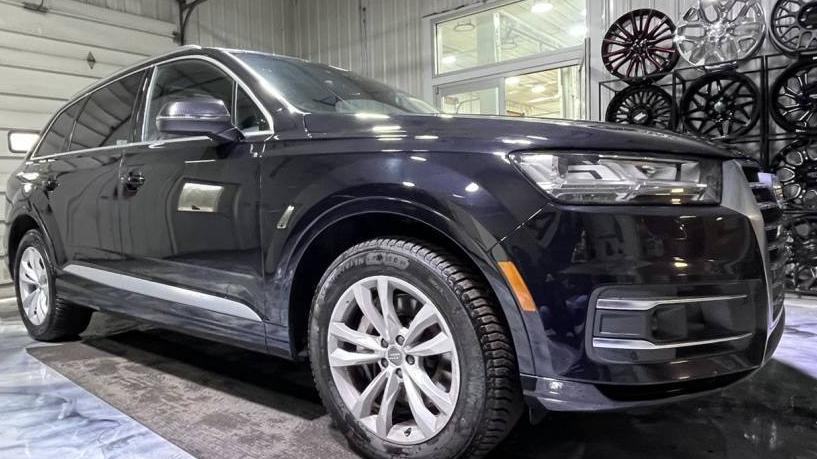 AUDI Q7 2017 WA1LAAF76HD019817 image