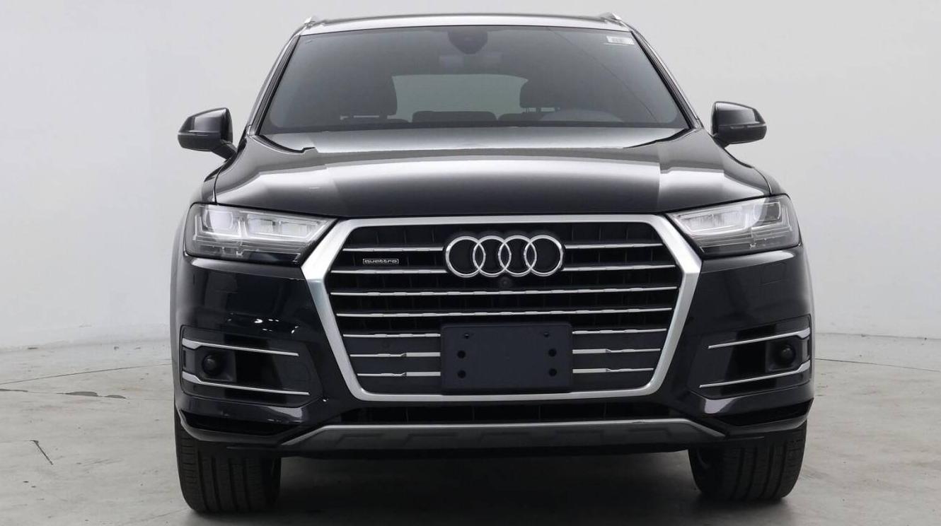 AUDI Q7 2017 WA1LAAF79HD044551 image