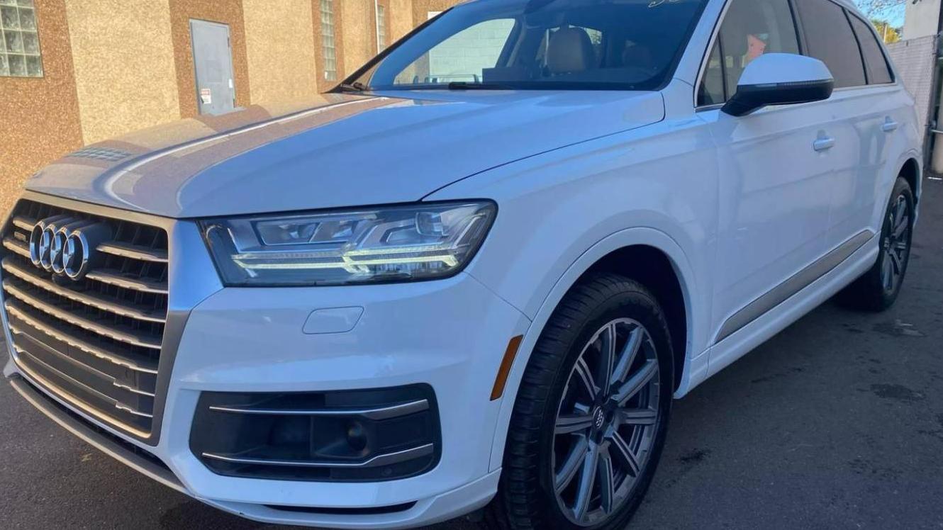 AUDI Q7 2017 WA1LAAF72HD051356 image