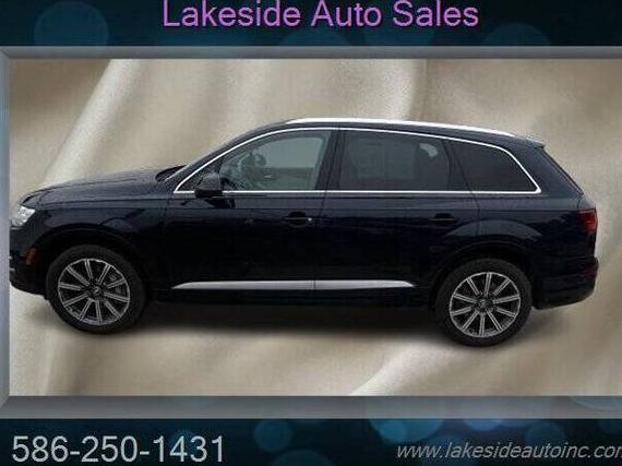 AUDI Q7 2017 WA1VAAF73HD012879 image AUDI Q7 2017 WA1VAAF73HD012879 image