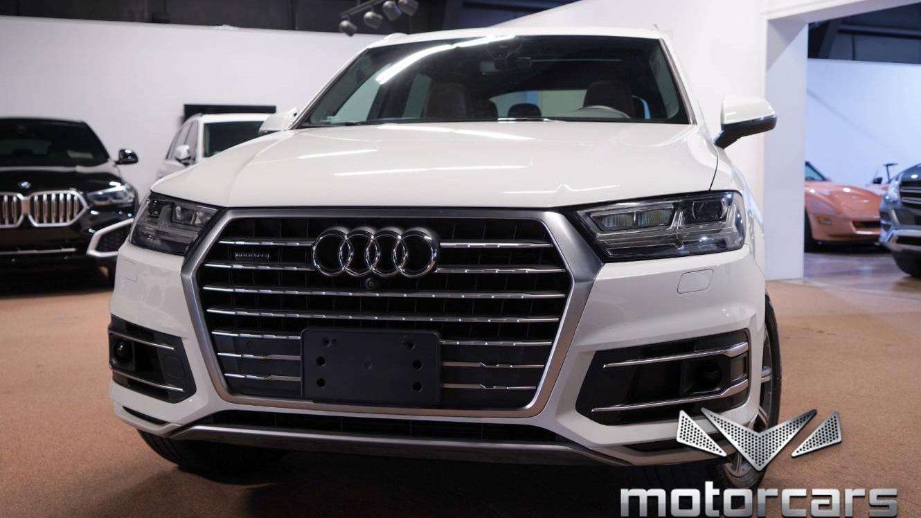 AUDI Q7 2017 WA1LHAF73HD053323 image