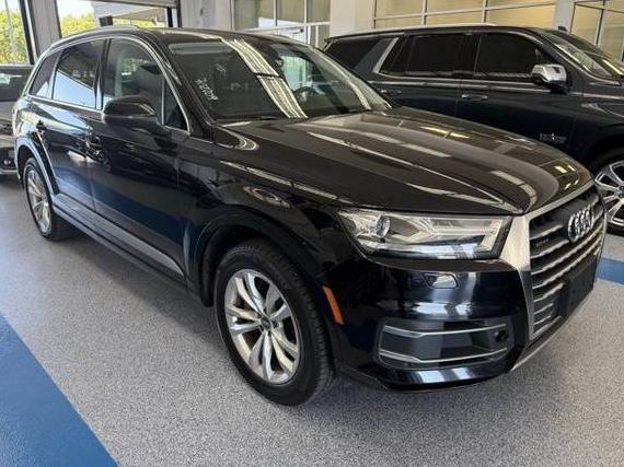 AUDI Q7 2017 WA1LHAF7XHD044456 image