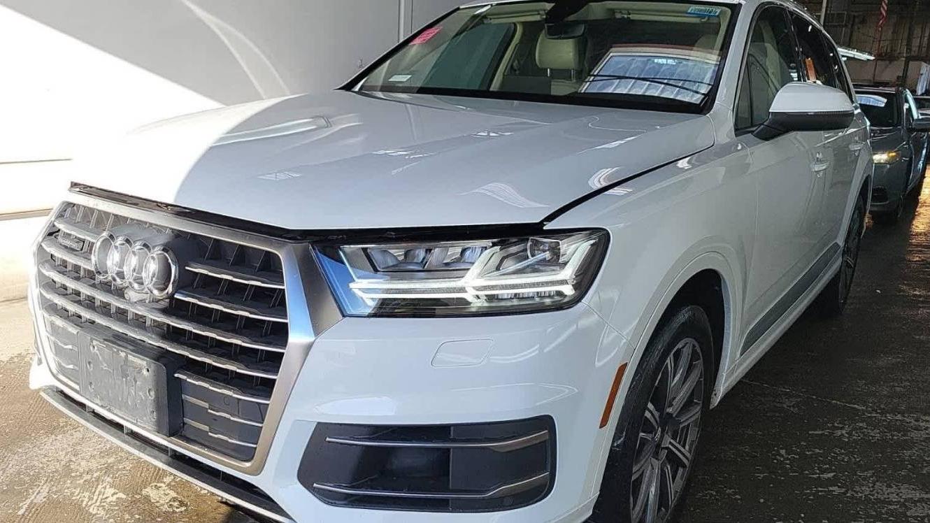 AUDI Q7 2017 WA1LAAF71HD022690 image