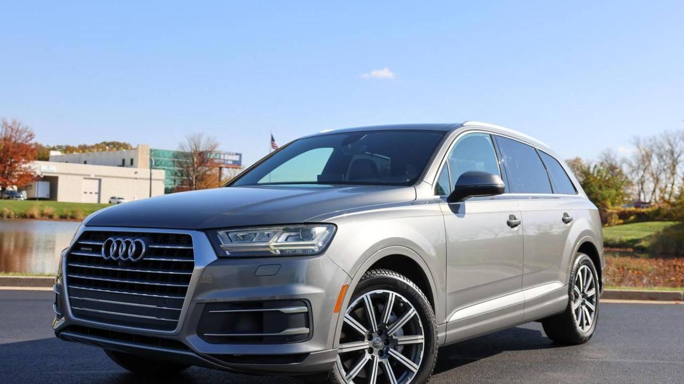 AUDI Q7 2017 WA1LAAF71HD048772 image